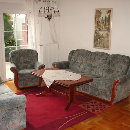 Messezimmer Laatzen Apo 3 Holiday home *